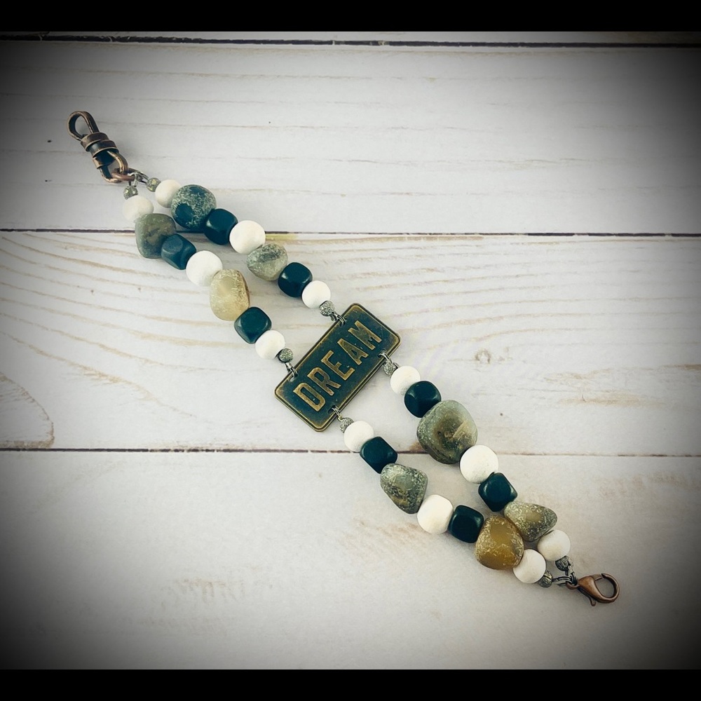 Dream beaded bracelet